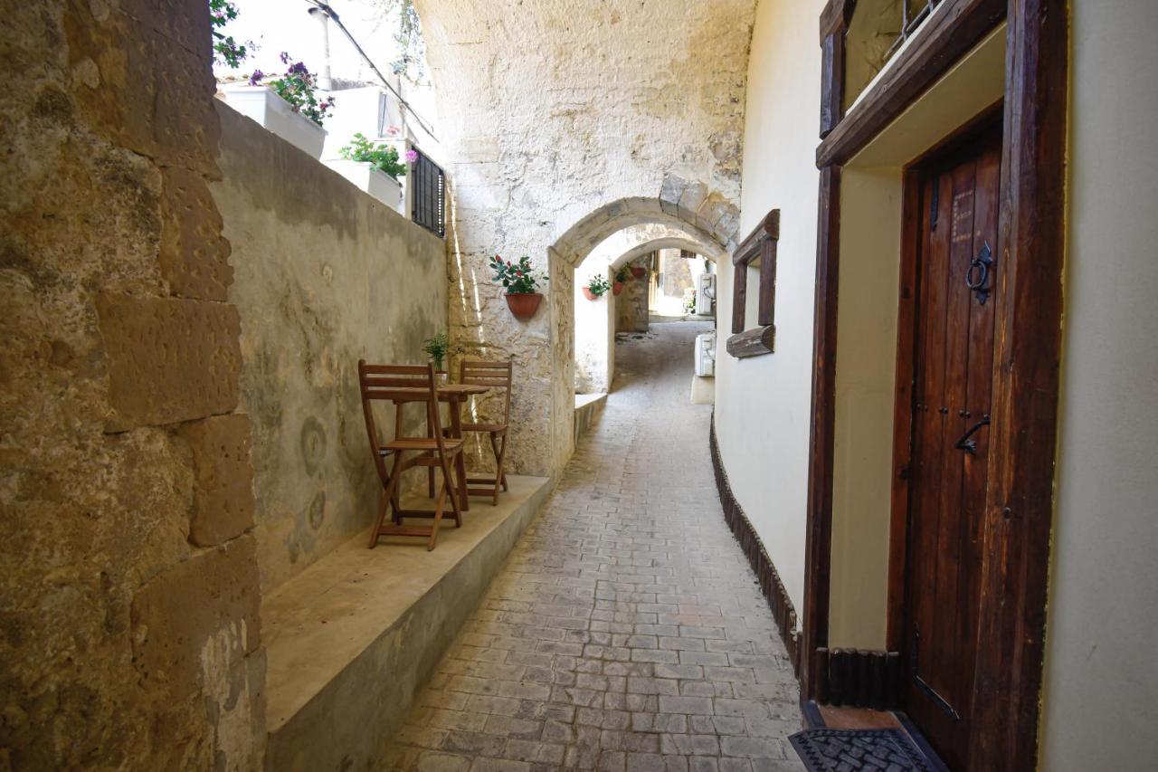 Domum In Petra Casa Nella Roccia Self Check - In Villa Modica Exterior photo